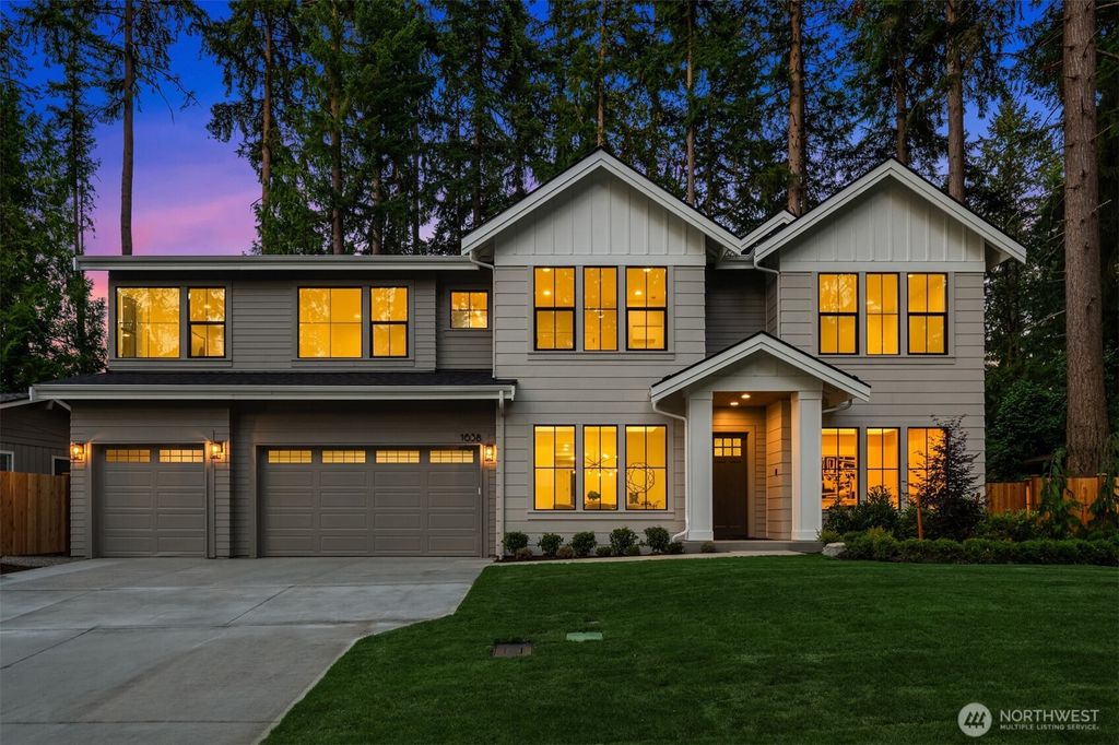 Photo of 1638 153rd Avenue SE, Bellevue, WA 98007 (MLS # 2410947)