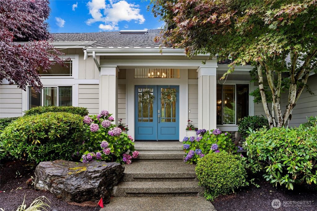 Photo of 23926 SE 8th Place, Sammamish, WA 98075 (MLS # 2433190)