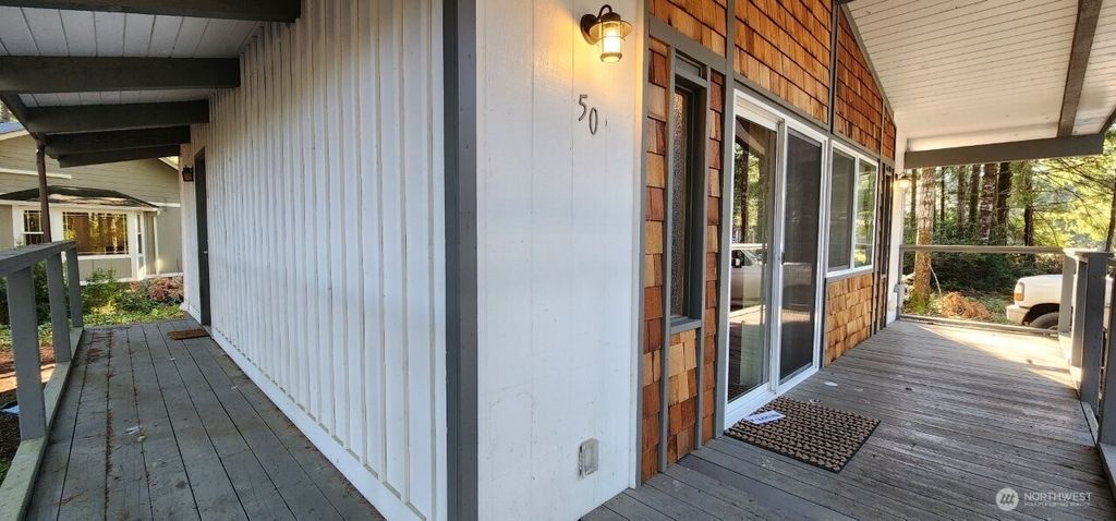 Photo of 50 E Somersby Place, Shelton, WA 98584 (MLS # 2473088)