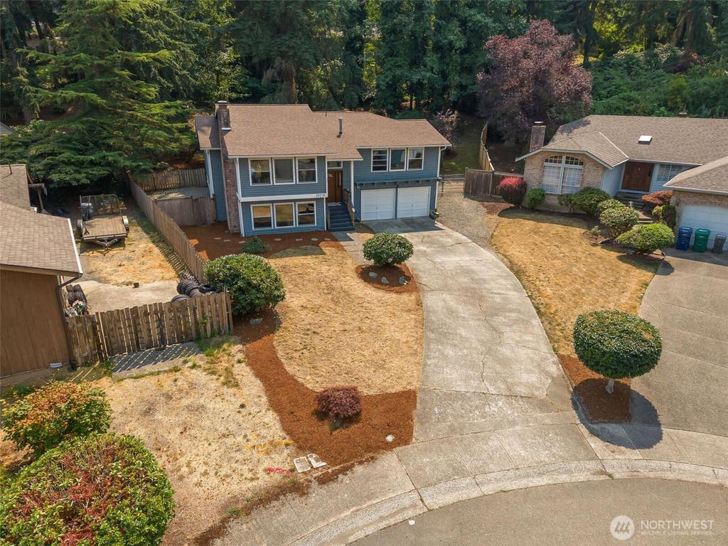 Photo of 29219 13th Place S, Federal Way, WA 98003 (MLS # 2563977)
