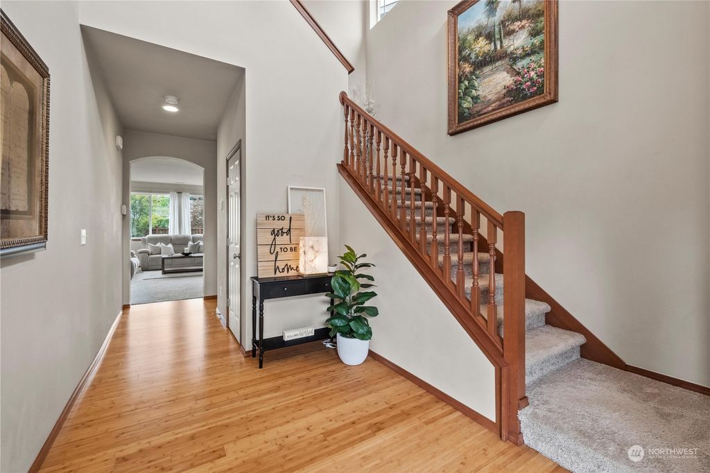 Photo of 26825 225th Avenue SE, Maple Valley, WA 98038 (MLS # 2127373)