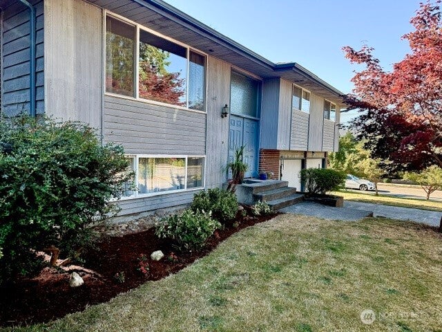 11002 24th Drive SE