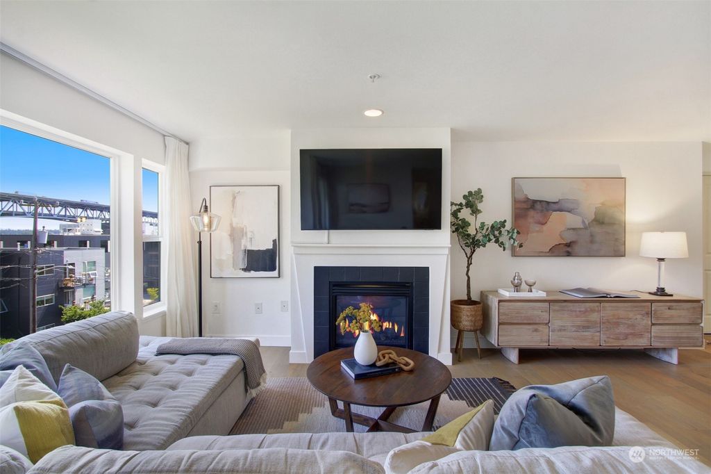Photo of 3919 Latona Avenue NE #304, Seattle, WA 98105 (MLS # 2275804)