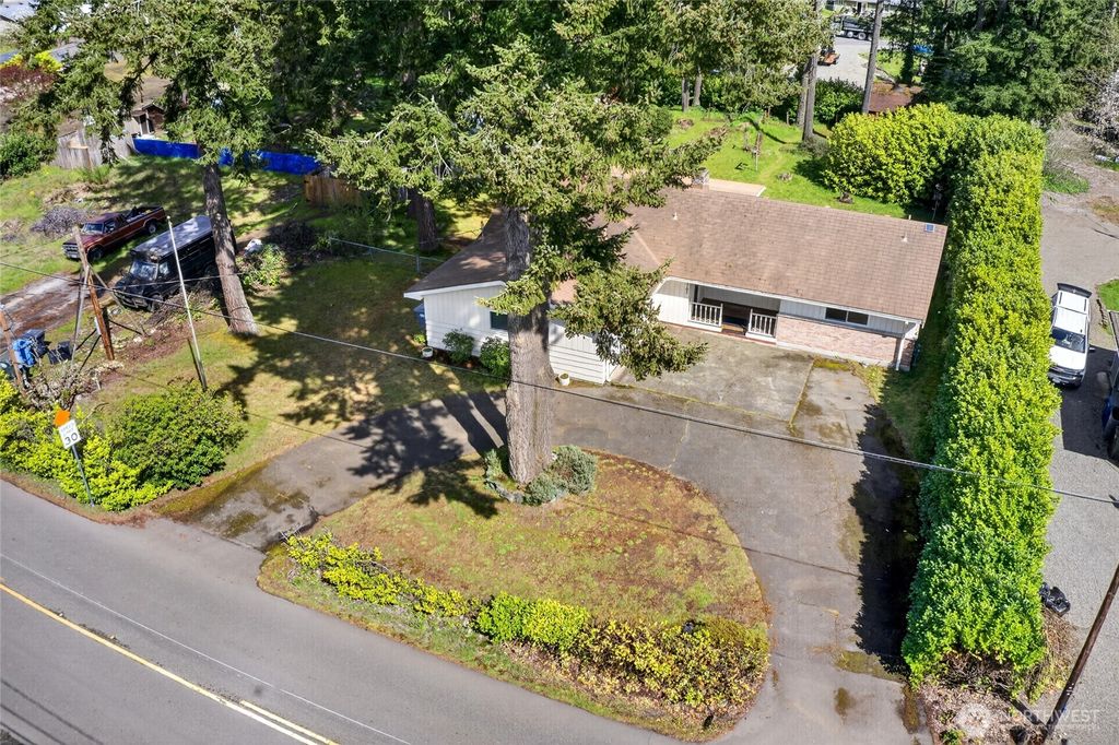 Photo of 12707 78th Avenue E, Puyallup, WA 98373 (MLS # 2509735)