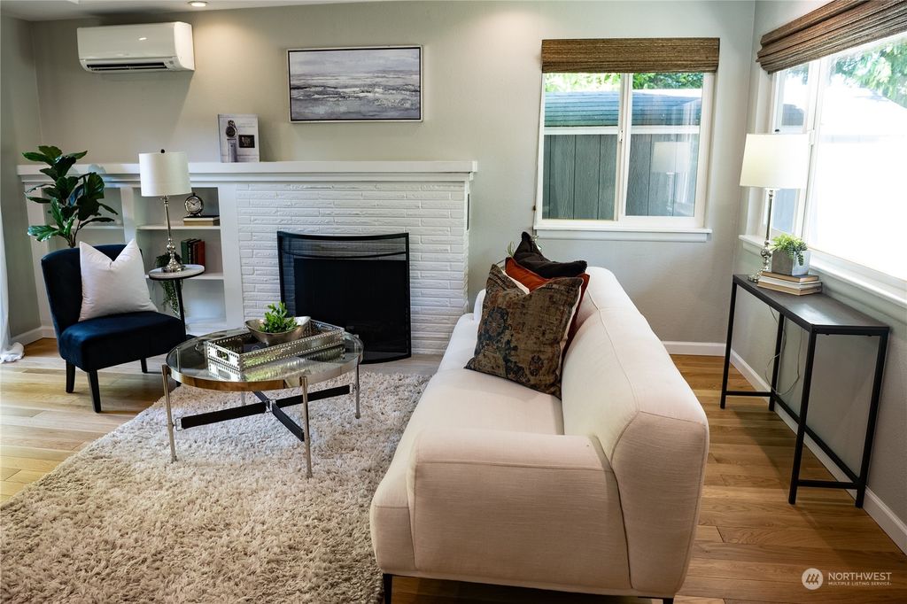 Photo of 2121 N 88th Street, Seattle, WA 98103 (MLS # 2256053)