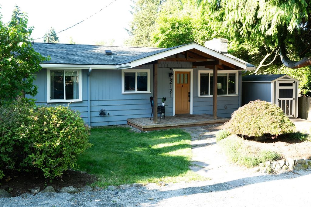 Photo of 2121 N 88th Street, Seattle, WA 98103 (MLS # 2256053)