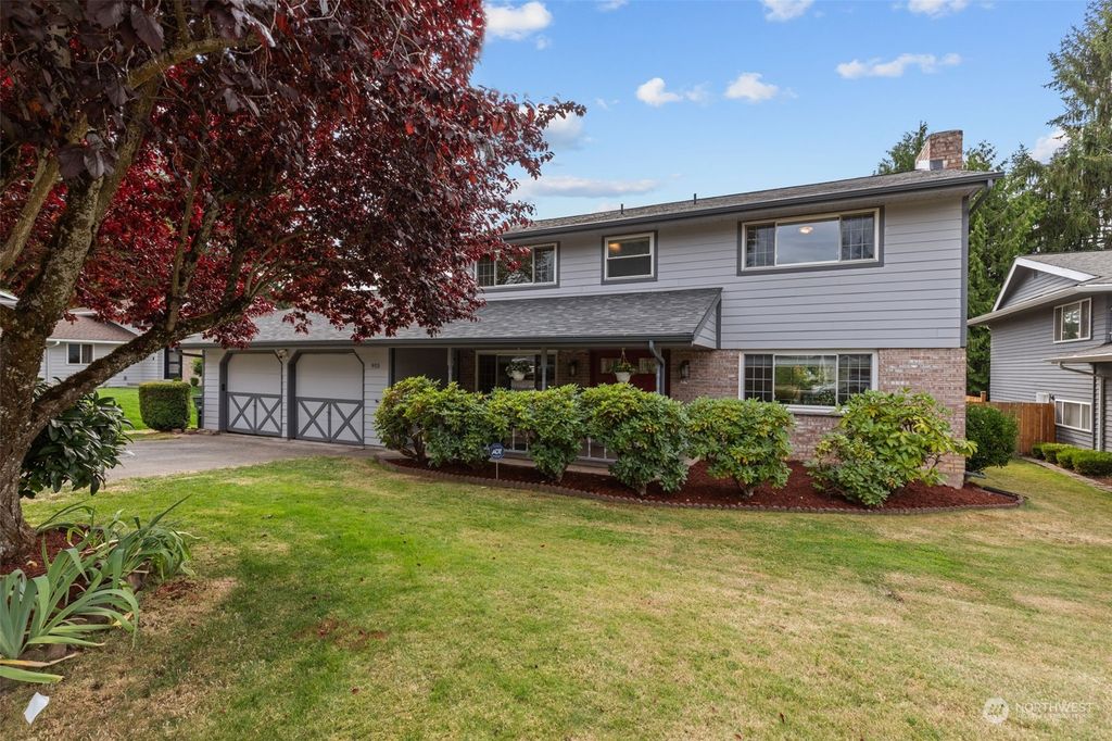 Photo of 915 144th Place SE, Bellevue, WA 98007 (MLS # 2276708)