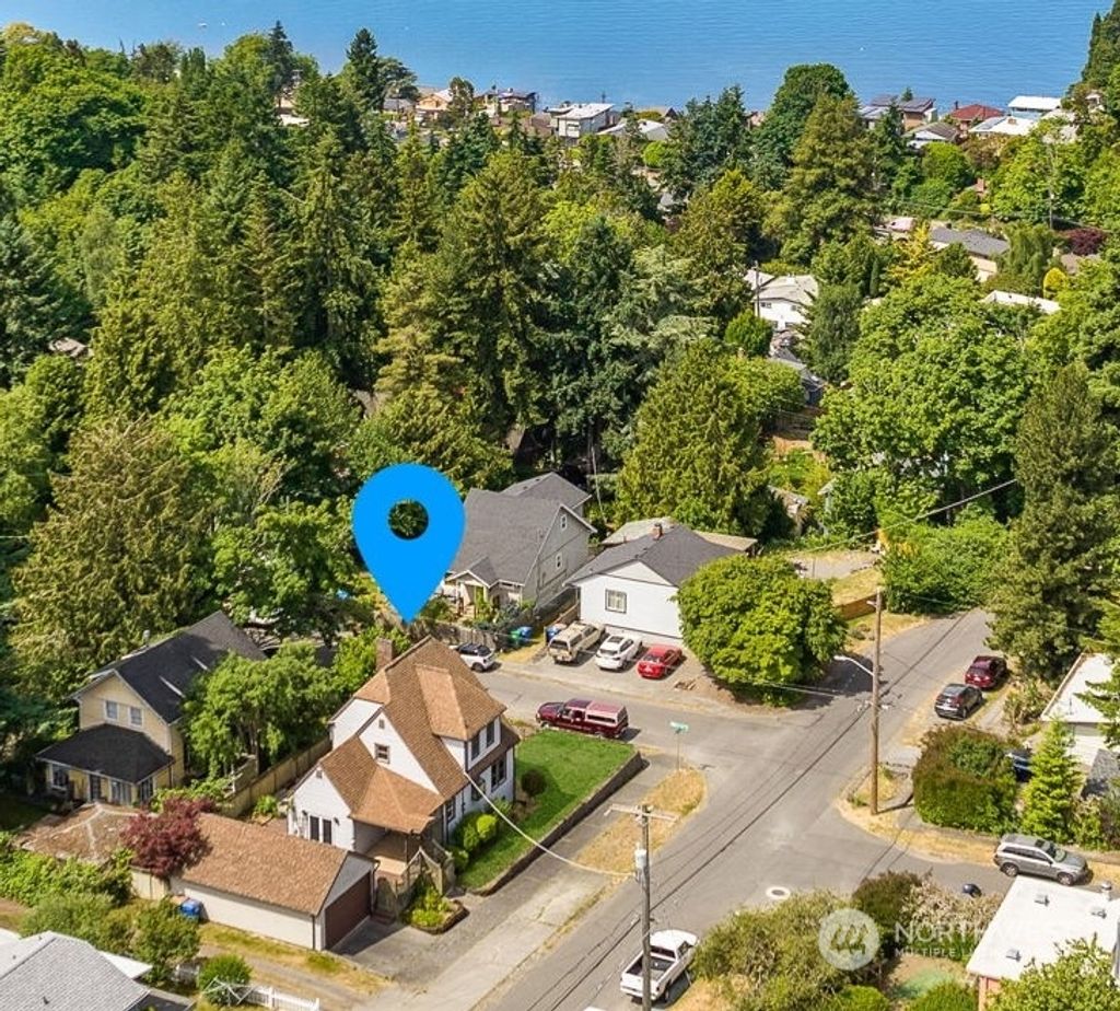 Photo of 6700 Holly Place SW, Seattle, WA 98136 (MLS # 2125359)