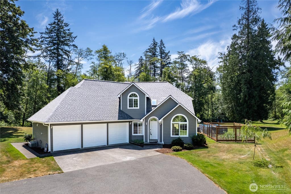 Photo of 2787 H Street Road, Blaine, WA 98230 (MLS # 2566565)