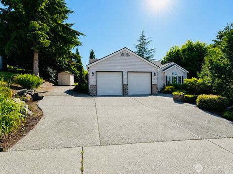 Photo of 715 N Waugh Road, Mount Vernon, WA 98273 (MLS # 2533898)