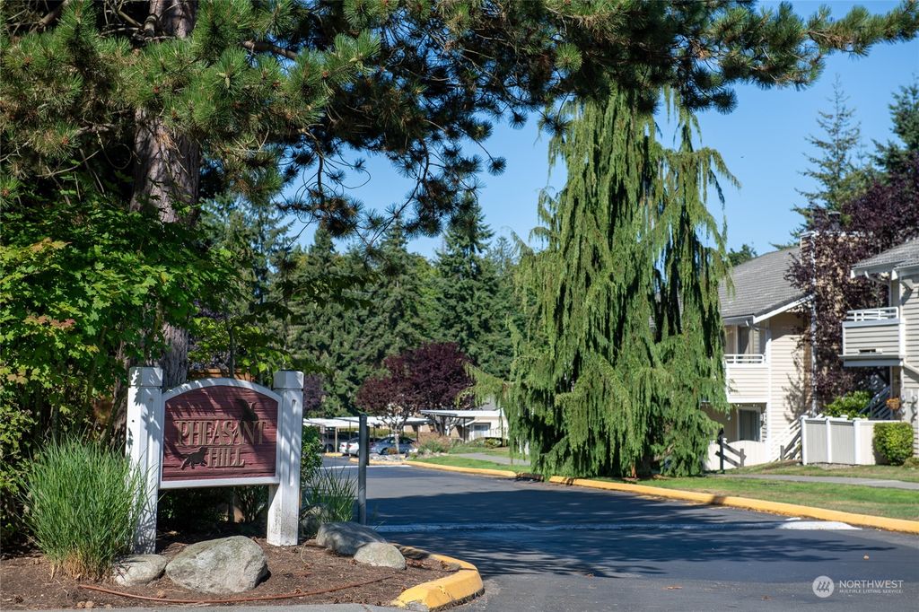 Photo of 21309 52nd Avenue W #D222, Mountlake Terrace, WA 98043 (MLS # 2145620)