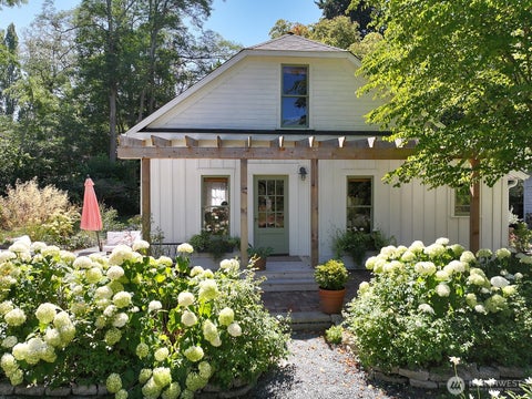 Photo of 847 Saratoga Road, Langley, WA 98260 (MLS # 2576173)