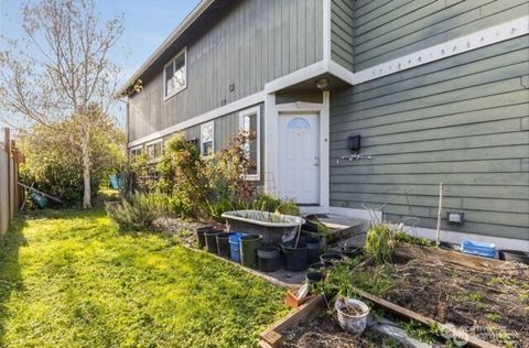 Photo of 1222 S Sheridan Avenue, Tacoma, WA 98405 (MLS # 2510454)