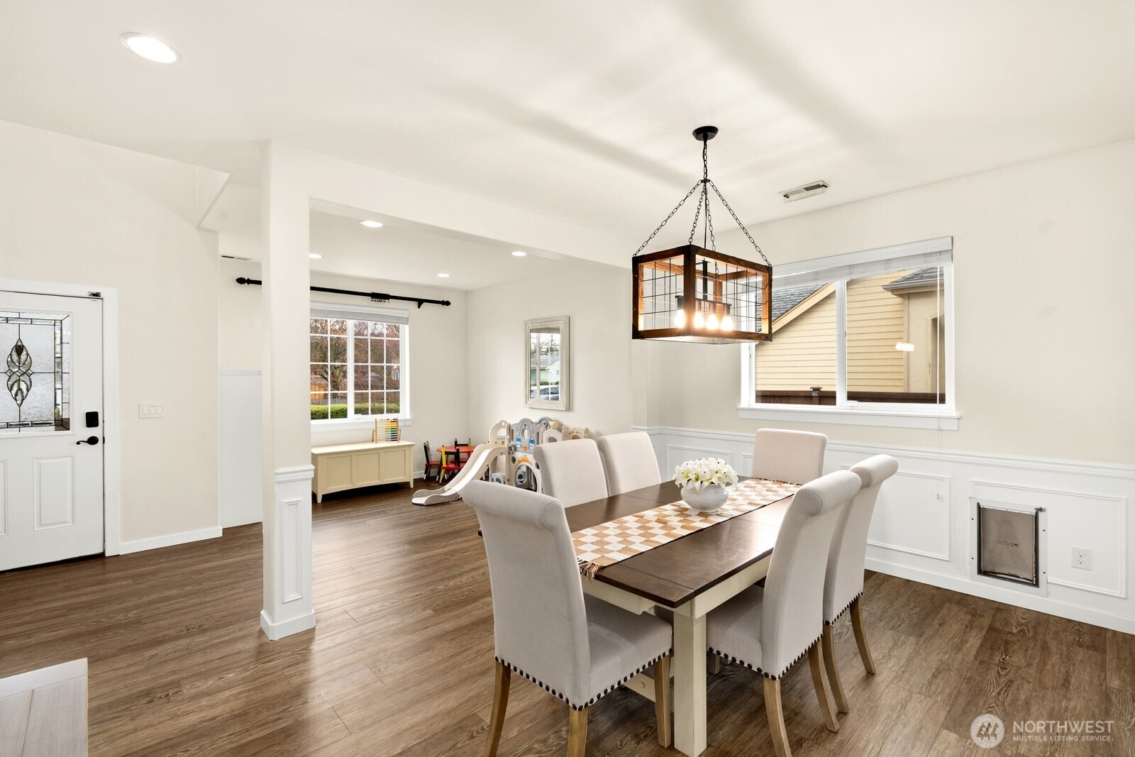 14925 Rivergrove Drive E