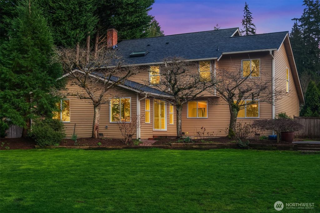 Photo of 11321 163rd Court NE, Redmond, WA 98052 (MLS # 2346034)
