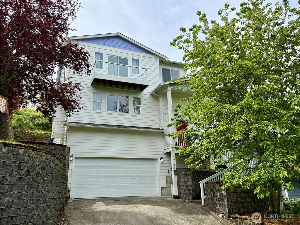 Photo of 3012 E Valley View Terrace, Tacoma, WA 98404 (MLS # 2518751)