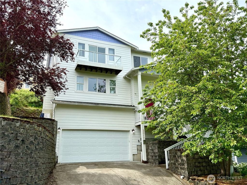 Photo of 3012 E Valley View Terrace, Tacoma, WA 98404 (MLS # 2518751)