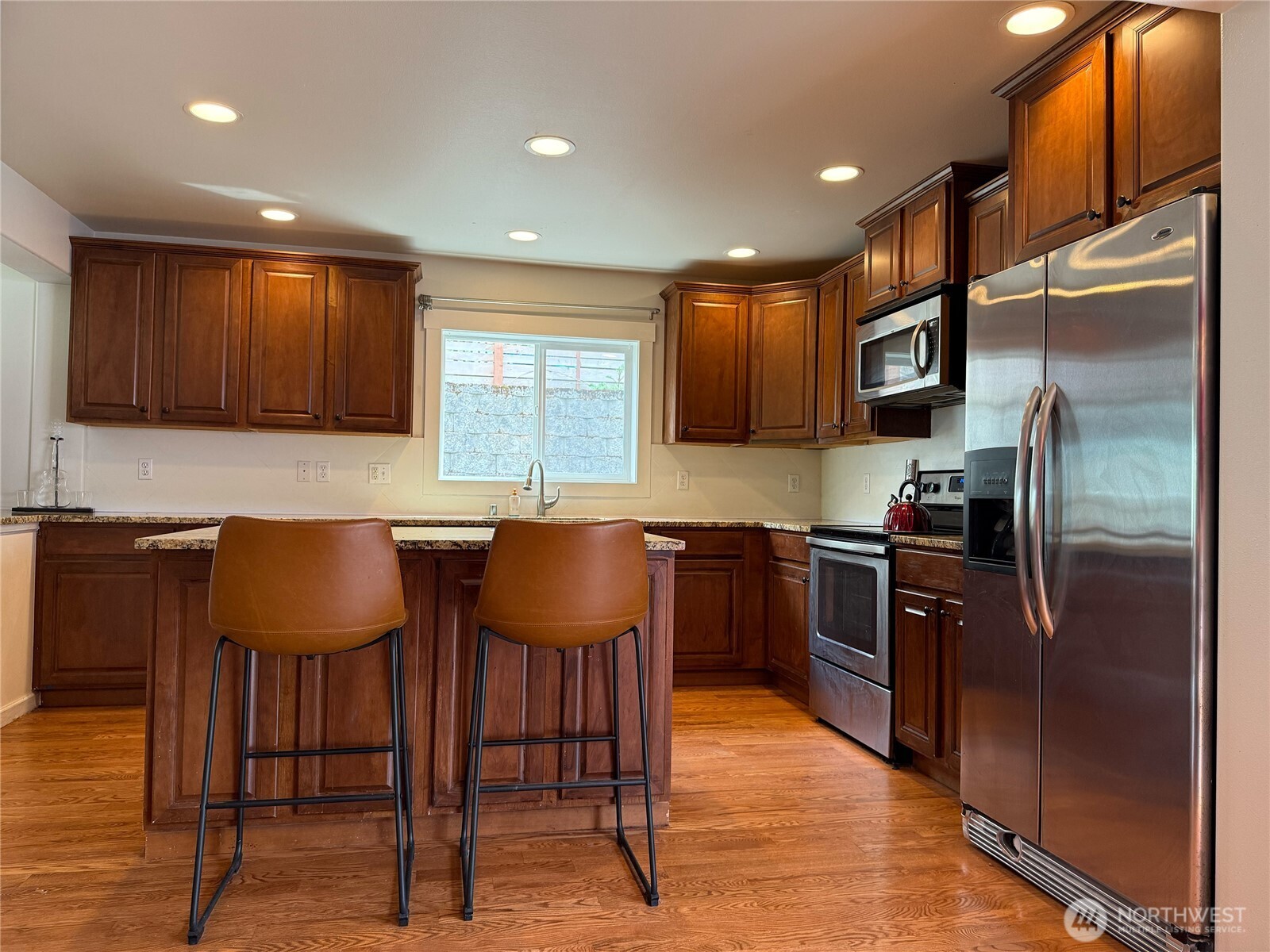3012 E Valley View Terrace