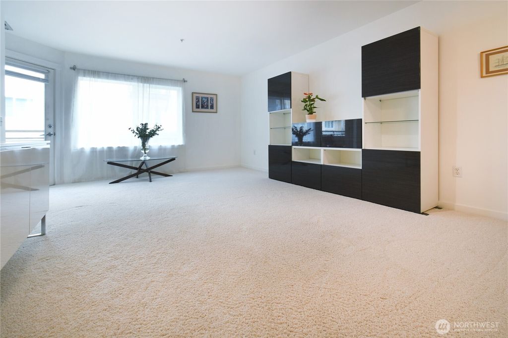 Photo of 12534 15th Avenue NE, Seattle, WA 98125 (MLS # 2501243)