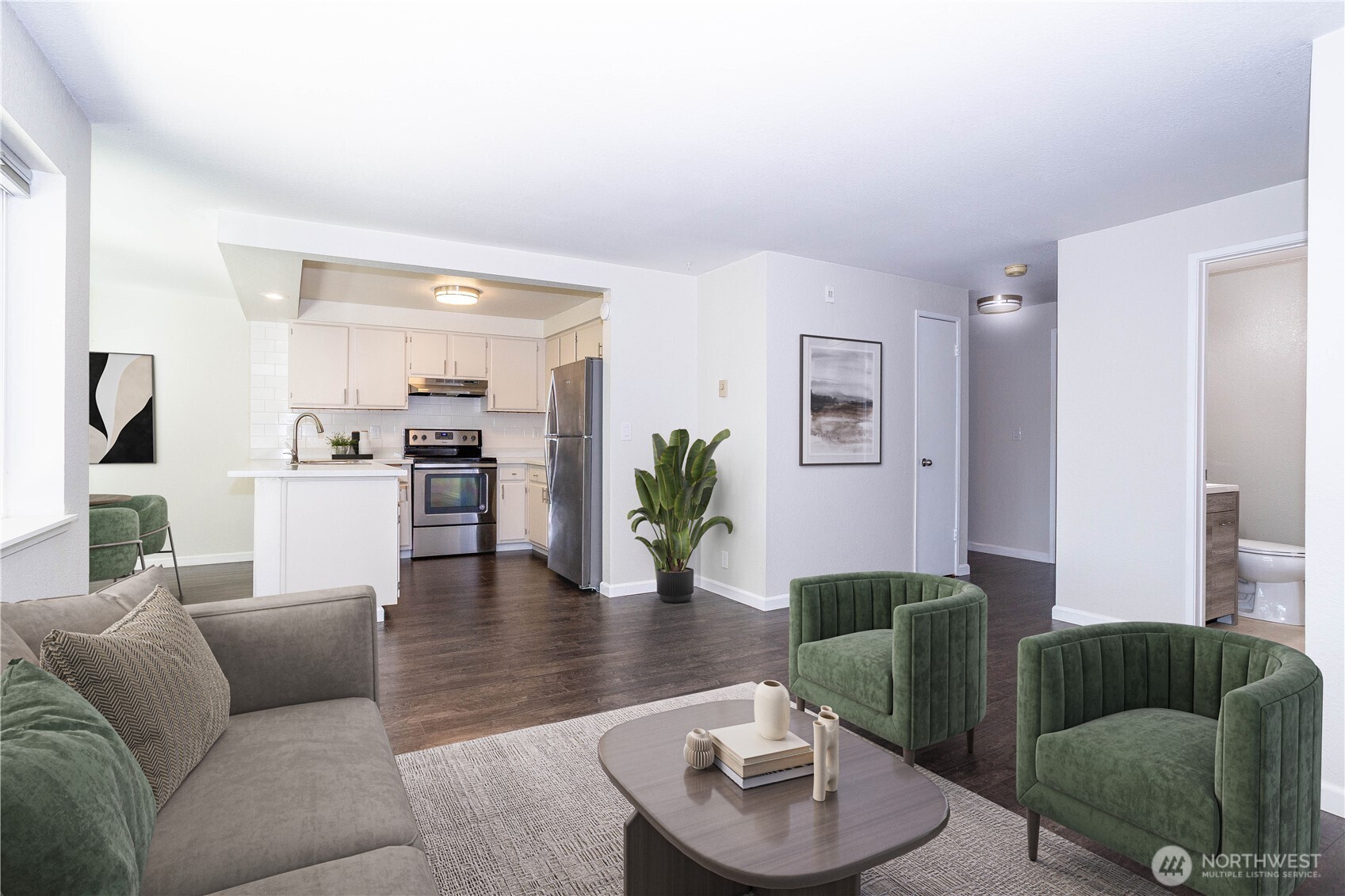 4231 NE 5th Street C102