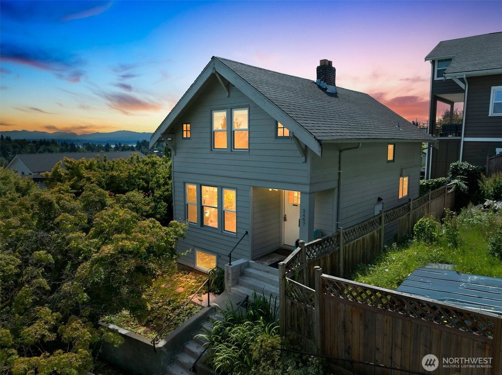 Photo of 2407 E Ward Street, Seattle, WA 98112 (MLS # 2398172)