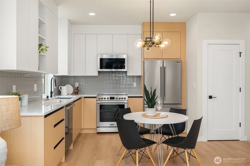 807 N 39th Street