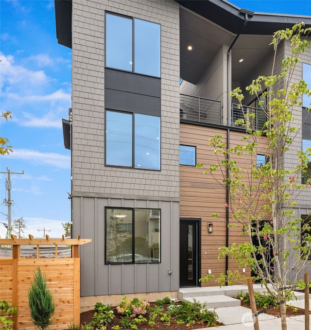 807 N 39th Street, Seattle