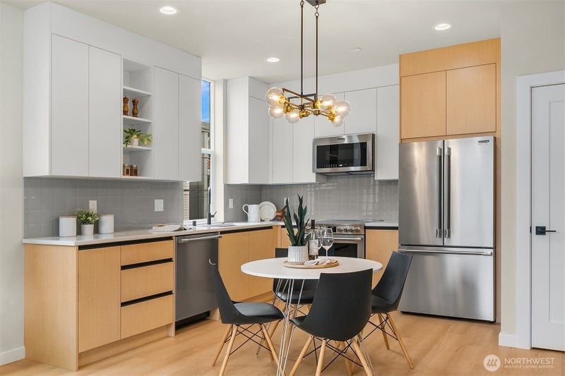 807 N 39th Street