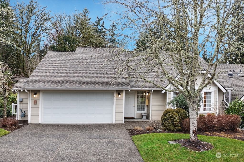 Photo of 4515 Providence Point Place SE #1651, Issaquah, WA 98029 (MLS # 2033127)