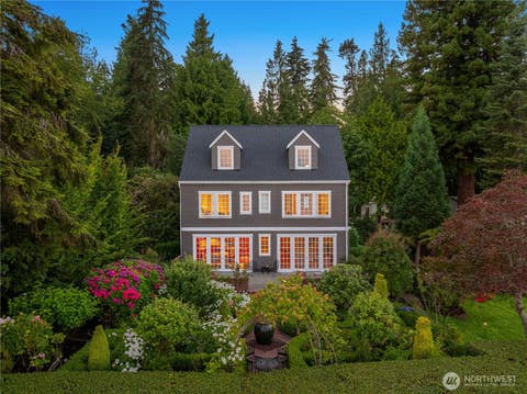 Photo of 8916 Ferncliff Avenue NE, Bainbridge Island, WA 98110 (MLS # 2564838)