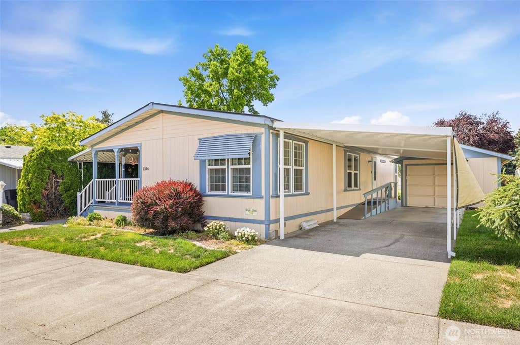 Photo of 1346 Rancho Villa Drive, Walla Walla, WA 99362 (MLS # 2546484)