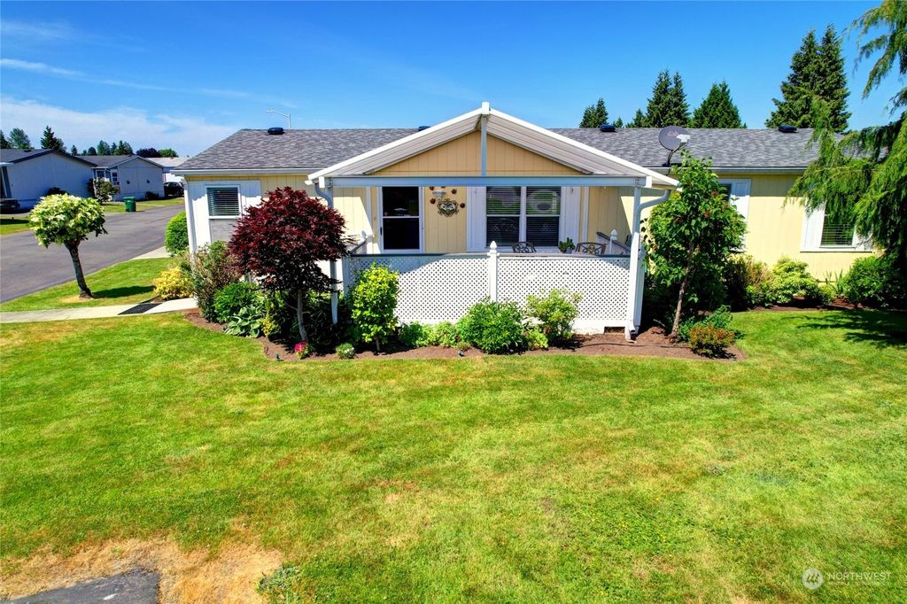 Photo of 5711 100th Street NE #85, Marysville, WA 98270 (MLS # 2126482)