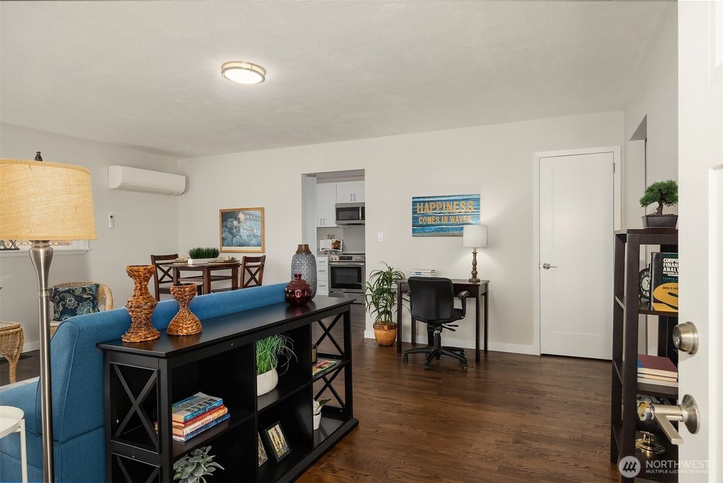 Photo of 7337 19th Avenue SW, Seattle, WA 98106 (MLS # 2398982)