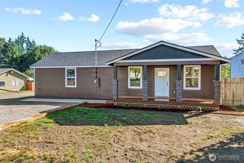 Photo of 134 Niblett Way, Longview, WA 98632 (MLS # 2434143)