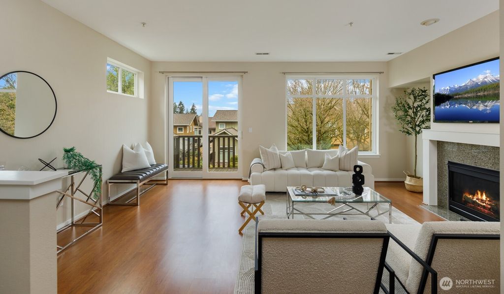 Photo of 133 Cougar Ridge Road NW #1405, Issaquah, WA 98027 (MLS # 2333024)