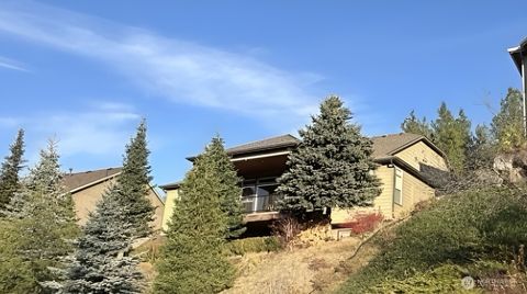 Photo of 1315 N Dunbarton Oaks Lane, Liberty Lake, WA 99019 (MLS # 2485186)