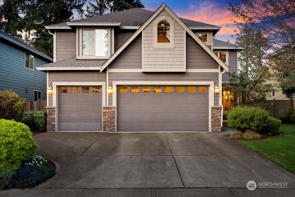 Photo of 18609 57th Place W, Lynnwood, WA 98037 (MLS # 2067279)