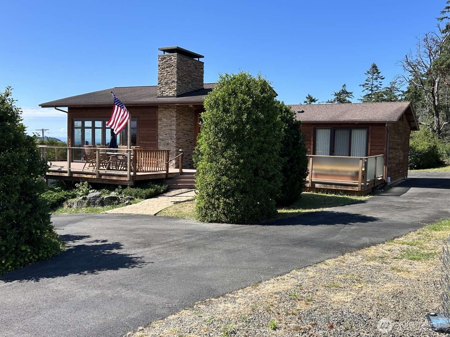 31 N Rhododendron Drive