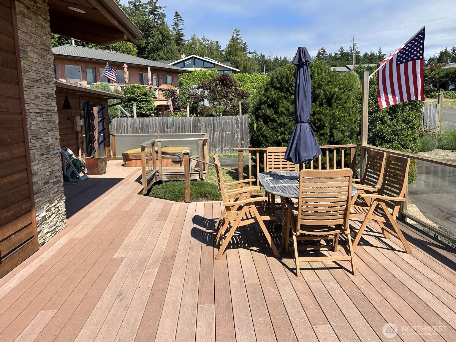 31 N Rhododendron Drive