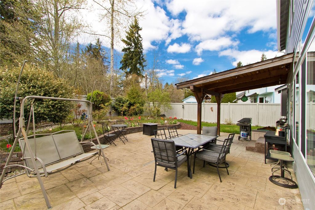 listing image 9367461692999768285