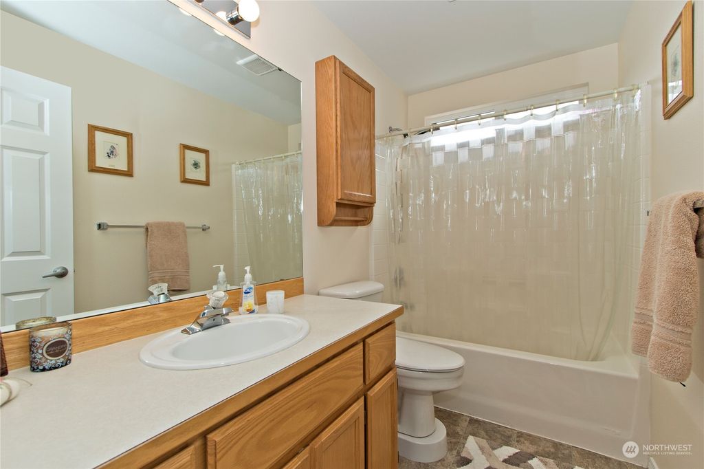 listing image 9368132544979393391