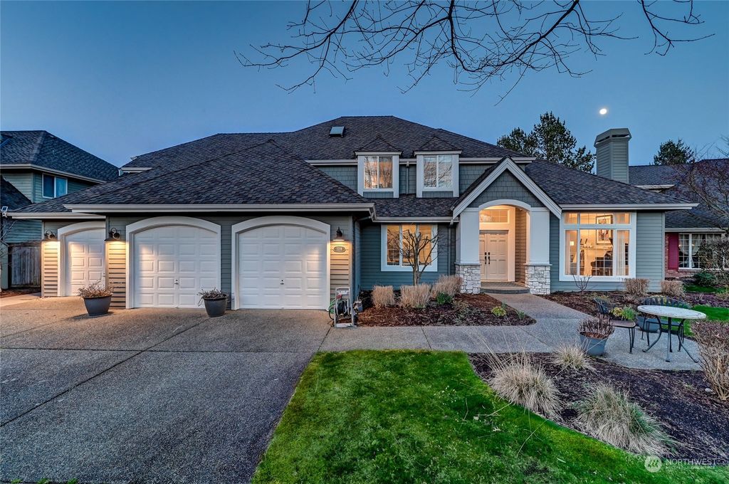 Photo of 2218 274th Court SE, Sammamish, WA 98075 (MLS # 2203745)