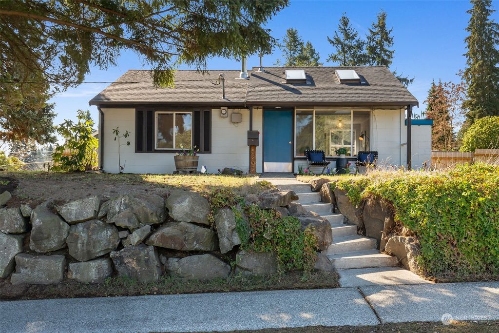 Photo of 5202 232nd Street SW, Mountlake Terrace, WA 98043 (MLS # 2205304)