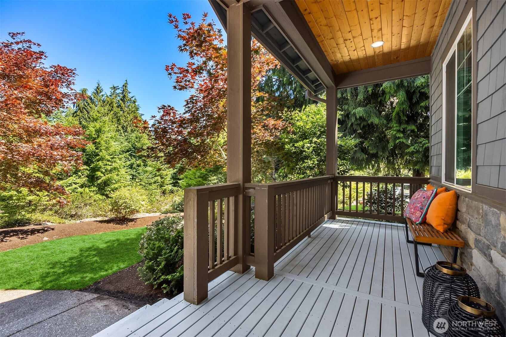 7817 Ledge Stone Loop NE