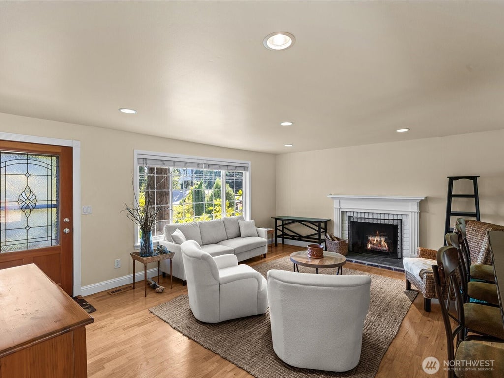Photo of 10610 NE 190th Street, Bothell, WA 98011 (MLS # 2576362)