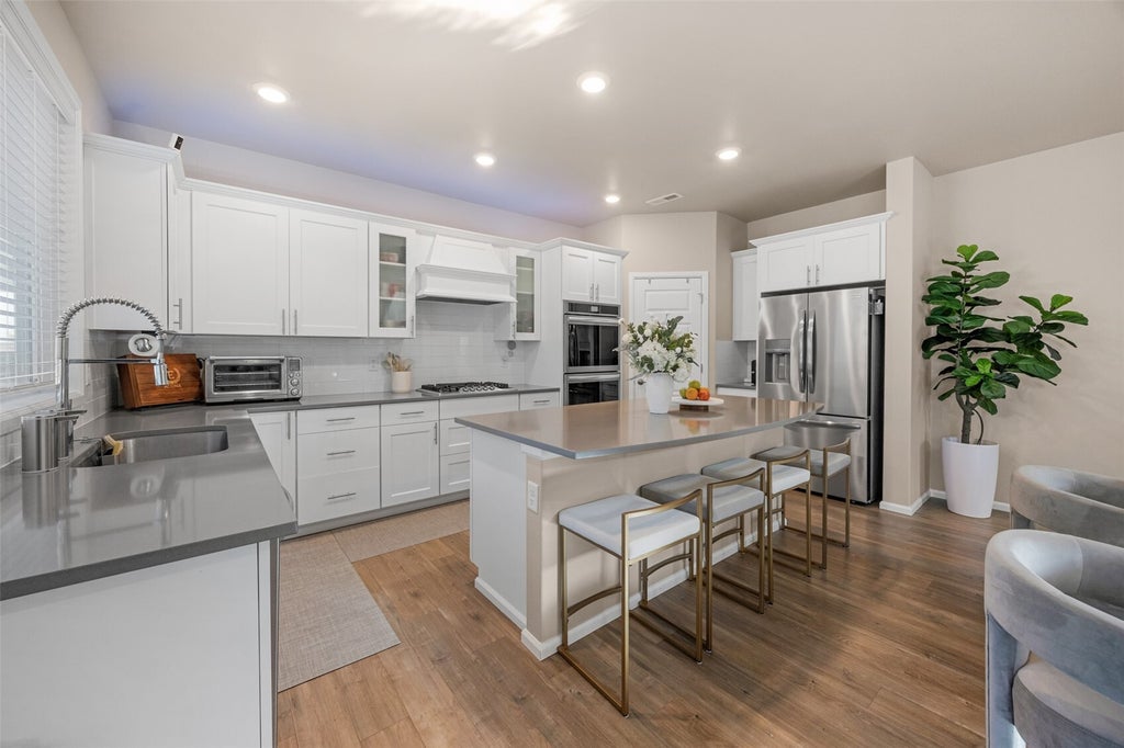 Photo of 17536 Crossing Drive E, Puyallup, WA 98374 (MLS # 2599908)