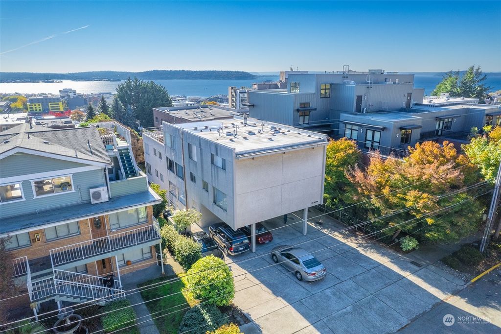 Photo of 15 Ward Street, Seattle, WA 98109 (MLS # 2184459)