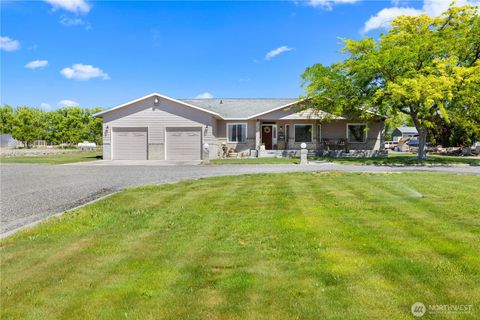 Photo of 26619 Road U SW, Mattawa, WA 99349 (MLS # 2364264)