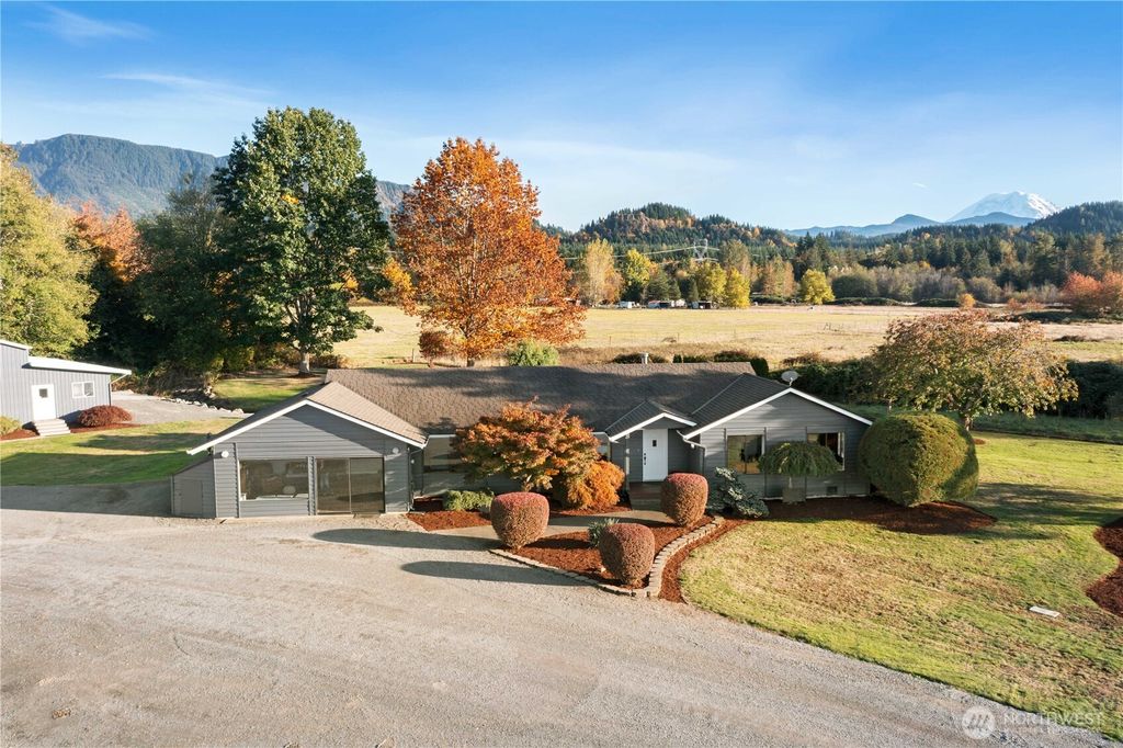 Photo of 41218 292nd Way SE, Enumclaw, WA 98022 (MLS # 2447734)
