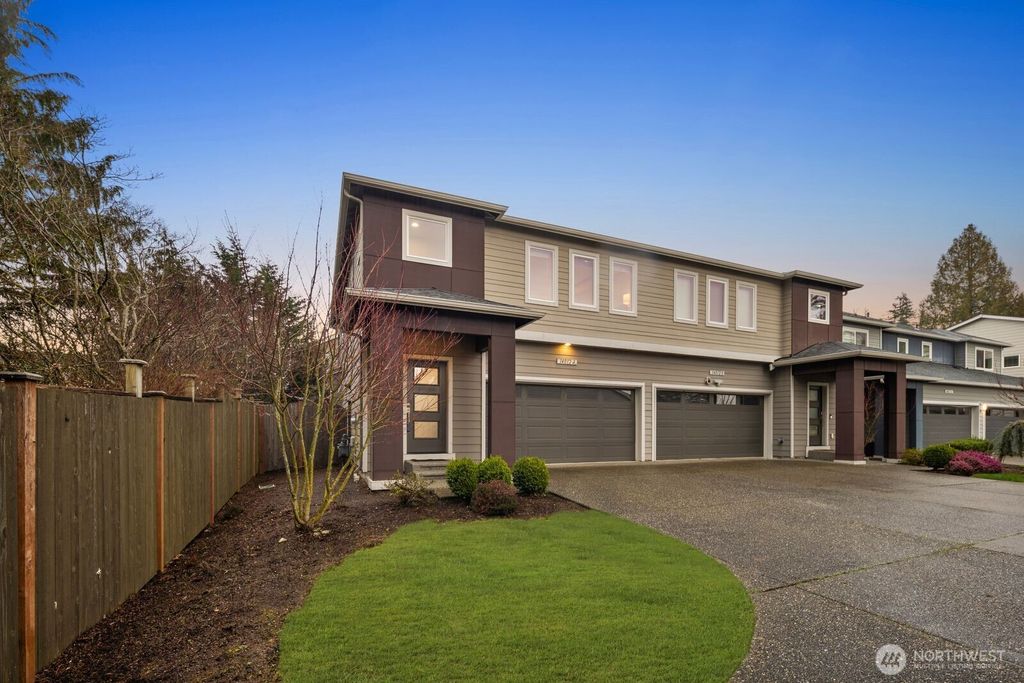 Photo of 14012 44th Drive SE #A, Snohomish, WA 98296 (MLS # 2525795)